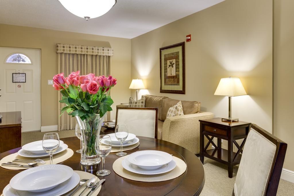 Queen Suite